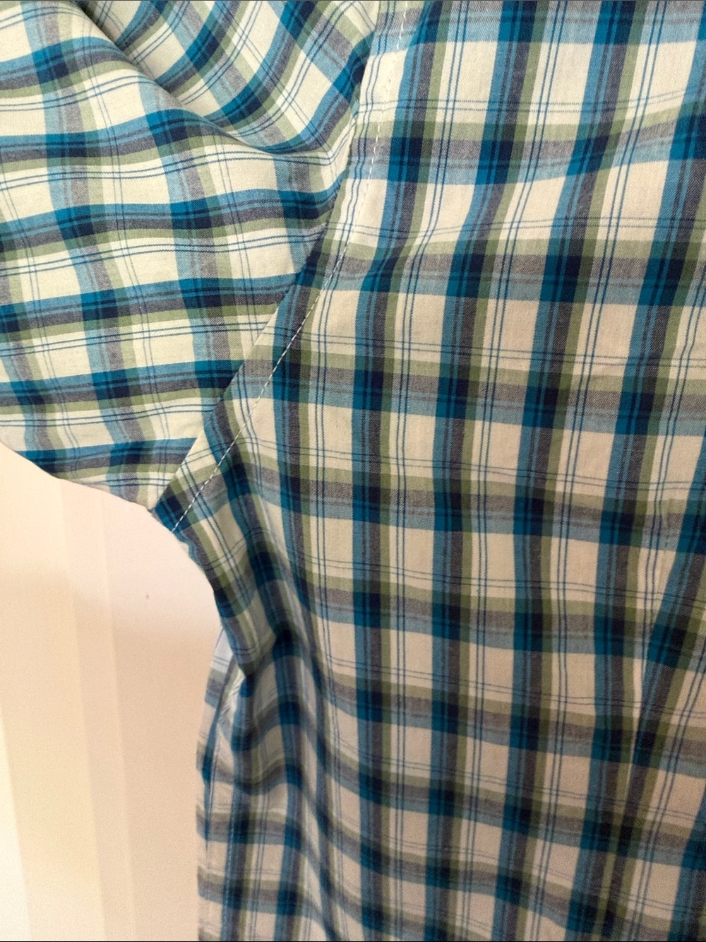 Ben Sherman Blue and White Plaid Short-Sleeve Button-Down Shirt - Picture 10 of 11